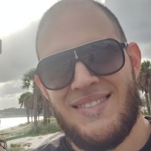 Meet your Posher, Julian